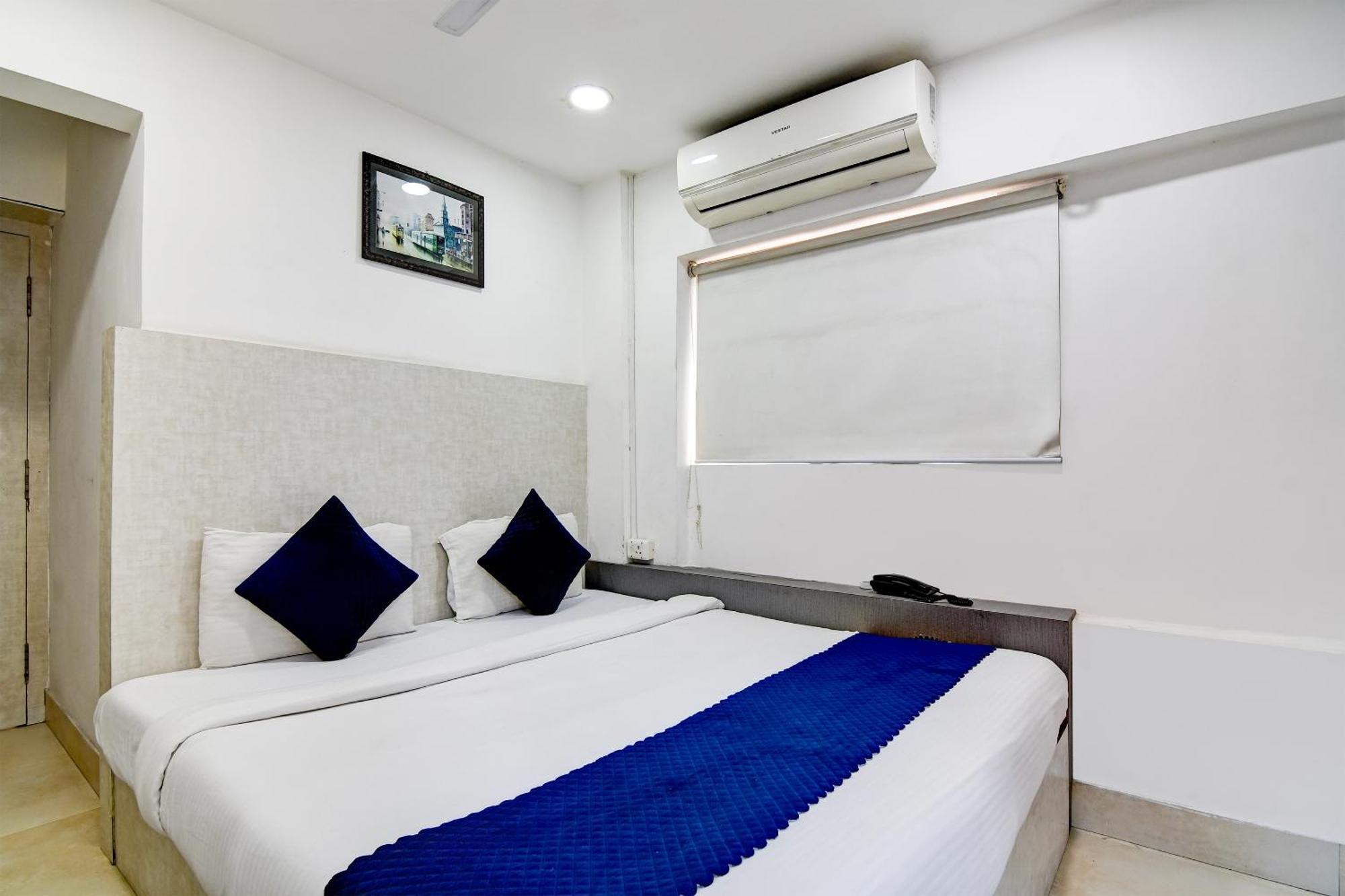 Hotel Q Inn Calcutta  Esterno foto
